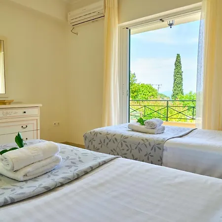 Fotini Imerolia Villa Kasziópi