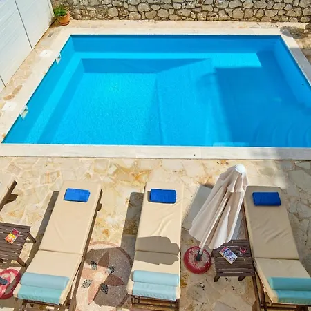 Fotini Imerolia Kassiopi