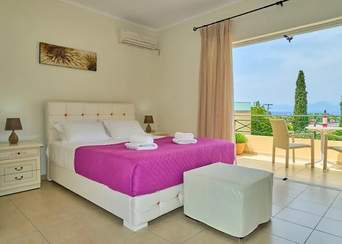 Fotini Imerolia Villa Kassiopi